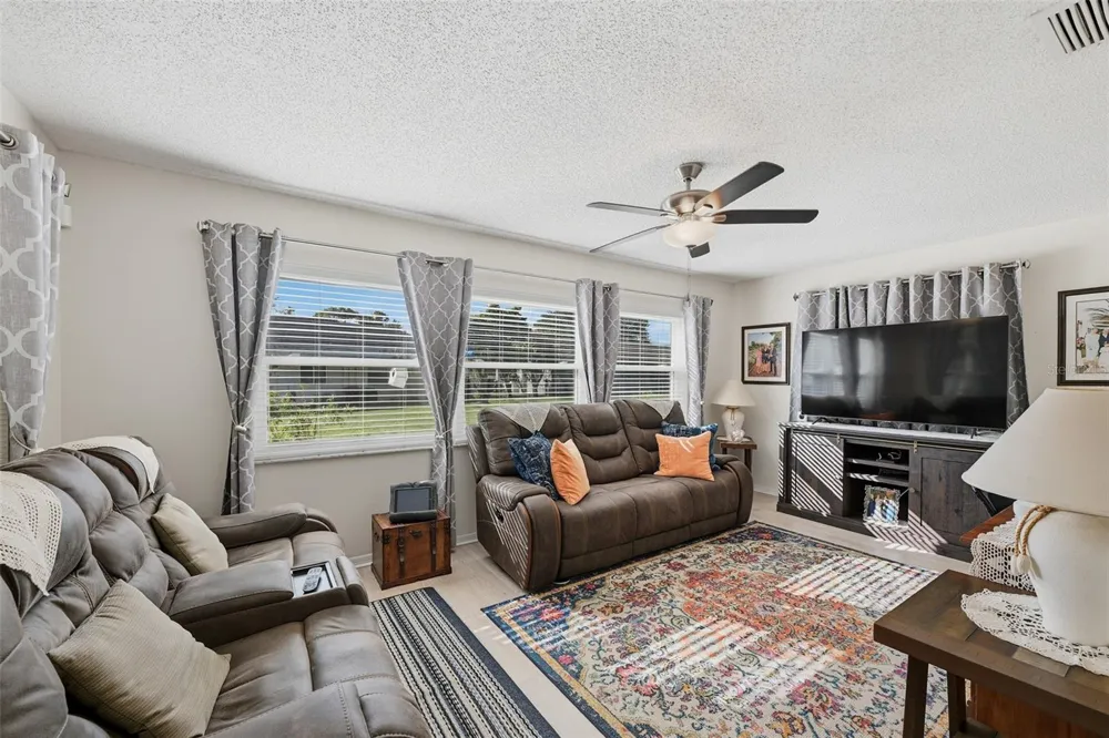 2005 HEATHFIELD CIRCLE #241 Sun City Center, FL 33573