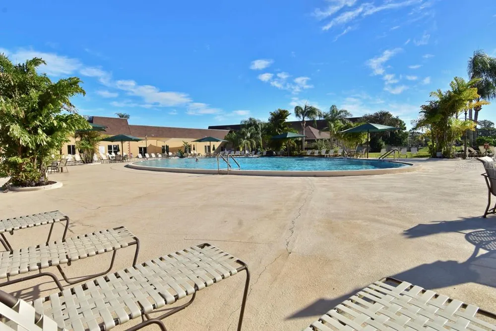 2005 HEATHFIELD CIRCLE #241 Sun City Center, FL 33573