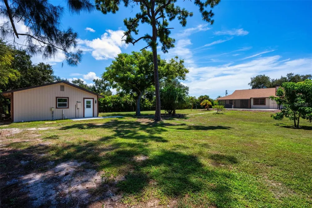 2331 MISSION VALLEY BOULEVARD Nokomis, FL 34275