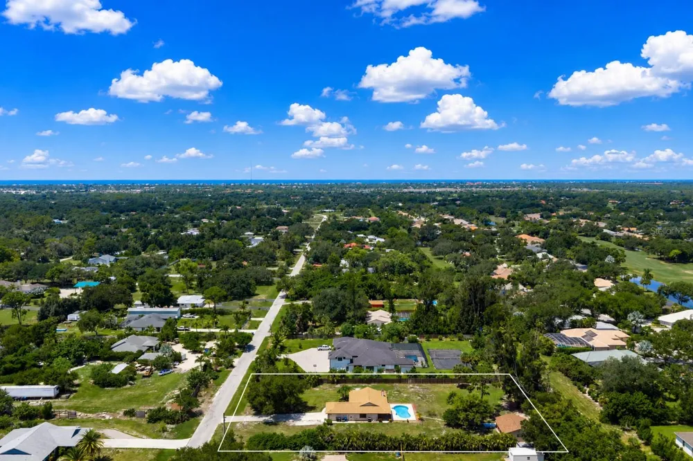 2331 MISSION VALLEY BOULEVARD Nokomis, FL 34275