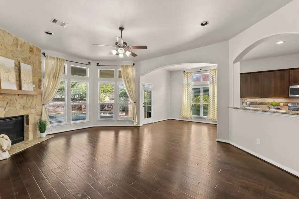 1103 Nantucket Street Pasadena, TX 77503