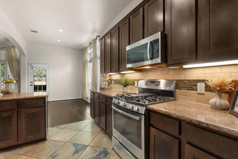 1103 Nantucket Street Pasadena, TX 77503