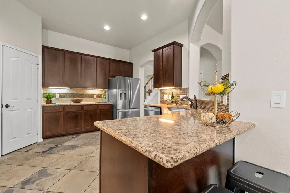 1103 Nantucket Street Pasadena, TX 77503