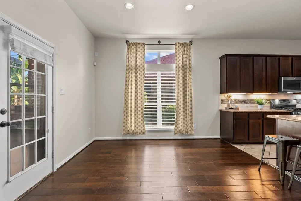1103 Nantucket Street Pasadena, TX 77503