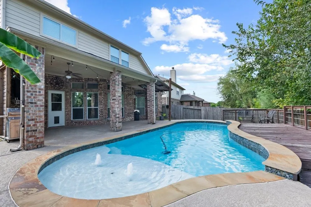 1103 Nantucket Street Pasadena, TX 77503