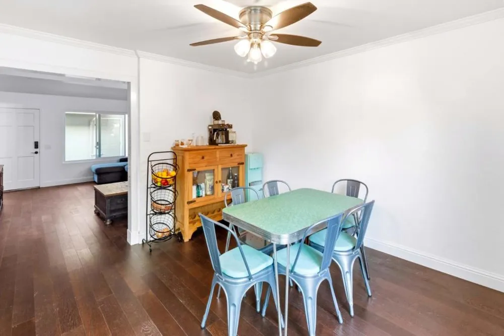 19233 Creekside Lane Salinas, CA 93908