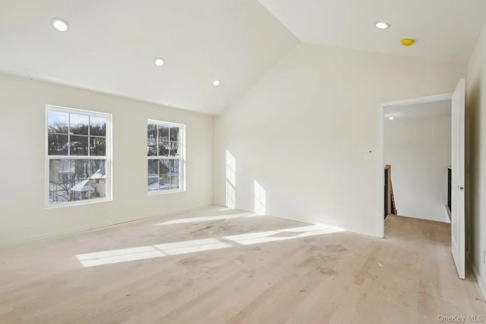14 Vargas (AKA 70 Jessup Ln) Circle Stony Point, NY 10980