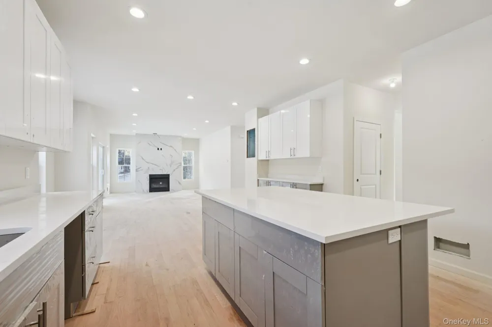 10 Vargas (AKA 70 Jessup Ln) Circle Stony Point, NY 10980
