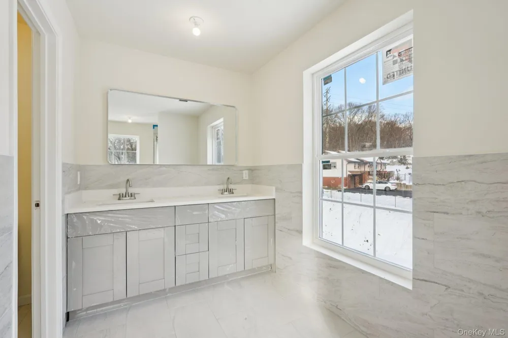 10 Vargas (AKA 70 Jessup Ln) Circle Stony Point, NY 10980