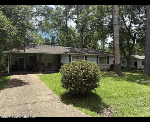 139 Iris Avenue