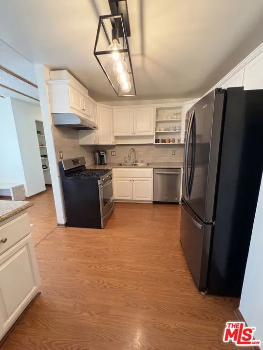 1336 Yale Street #6 Santa Monica, CA 90404