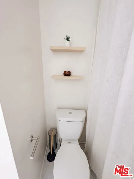 1336 Yale Street #6 Santa Monica, CA 90404