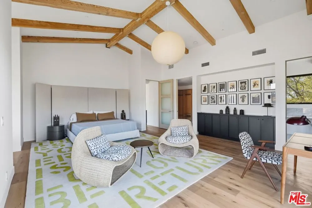 2345 Tuna Canyon Road Topanga, CA 90290