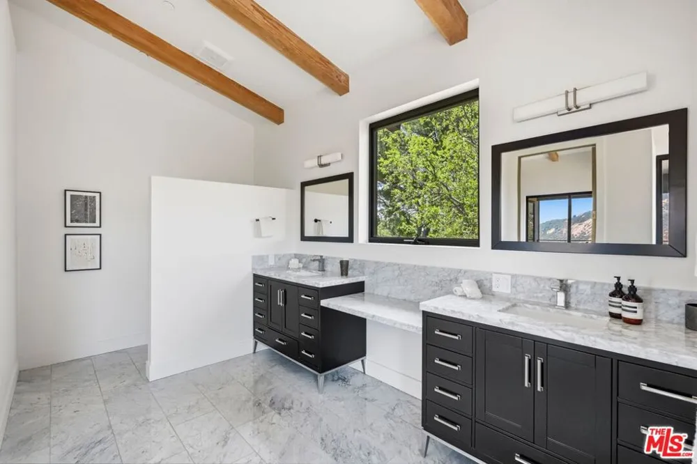 2345 Tuna Canyon Road Topanga, CA 90290