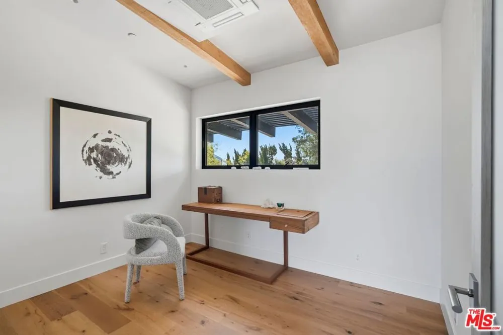 2345 Tuna Canyon Road Topanga, CA 90290