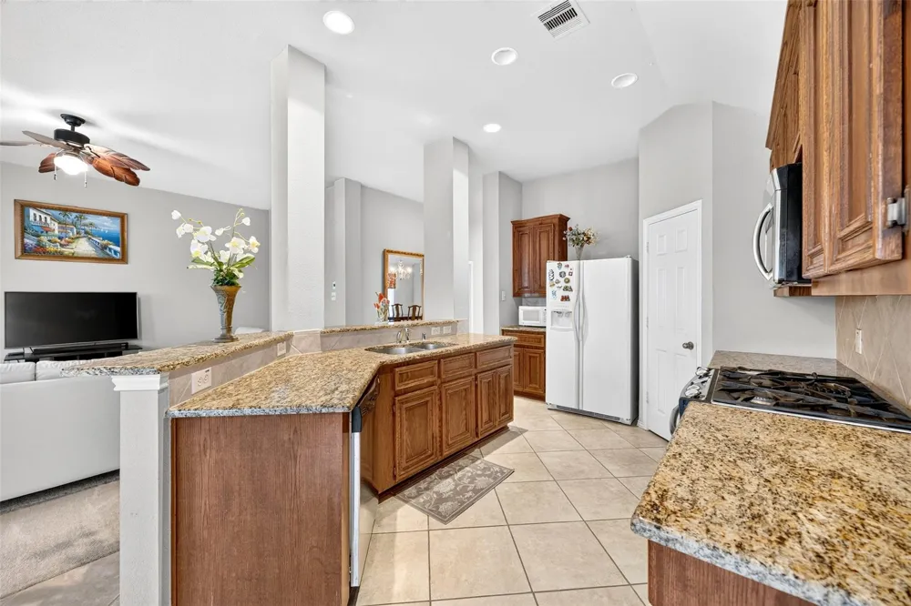 9403 Comstock Meadows Drive Houston, TX 77095