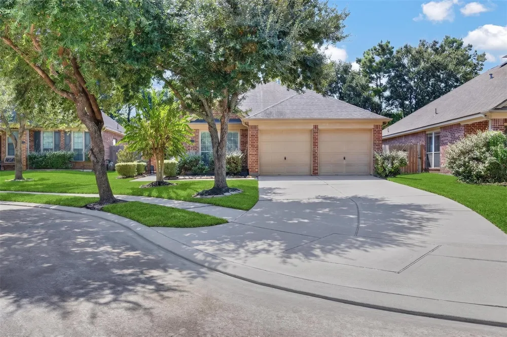 9403 Comstock Meadows Drive Houston, TX 77095