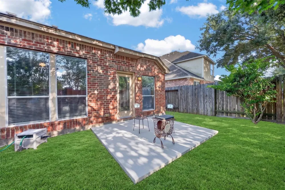 9403 Comstock Meadows Drive Houston, TX 77095