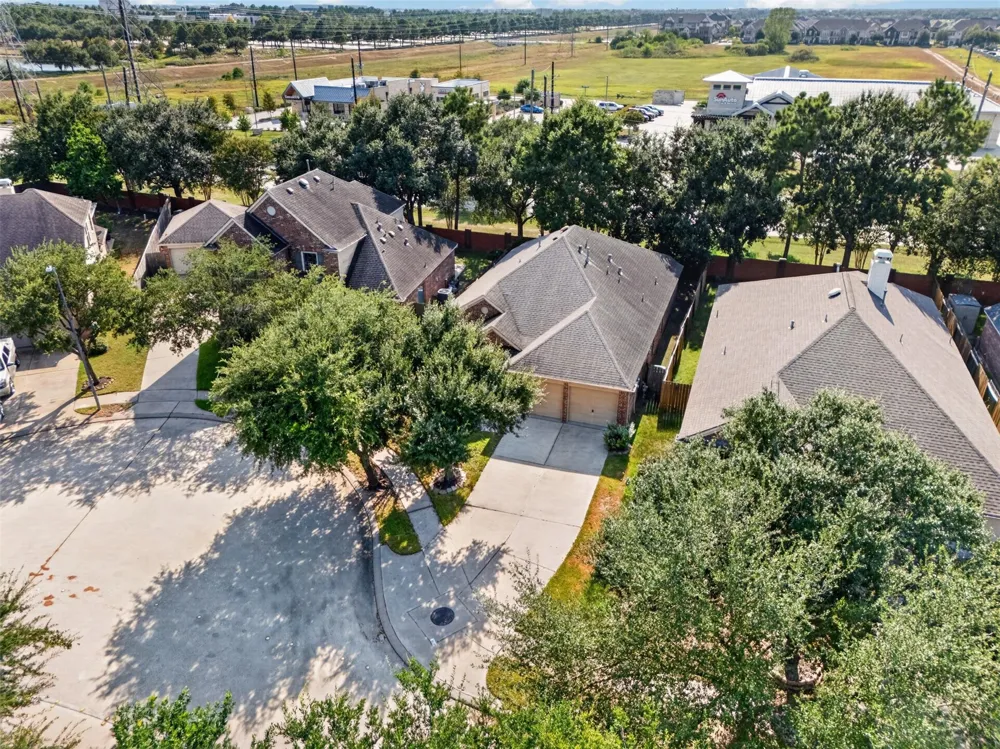 9403 Comstock Meadows Drive Houston, TX 77095