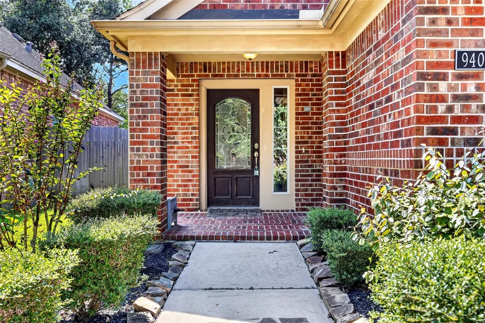 9403 Comstock Meadows Drive Houston, TX 77095