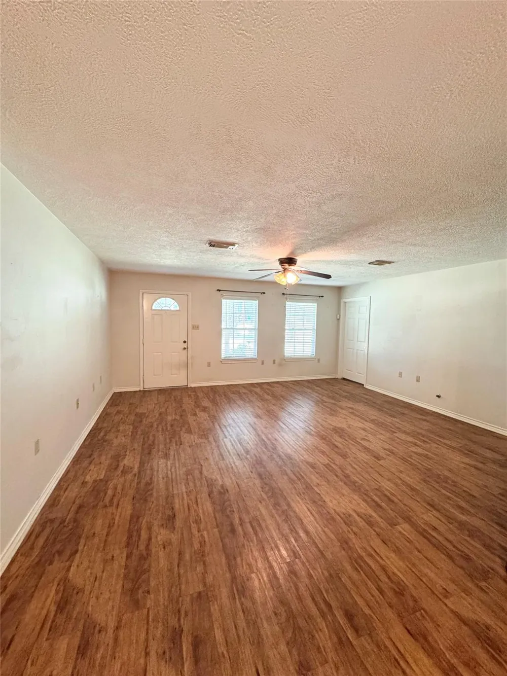 10991 Gilmore Rd Cleveland, TX 77328