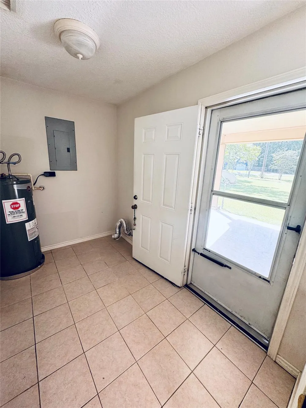 10991 Gilmore Rd Cleveland, TX 77328