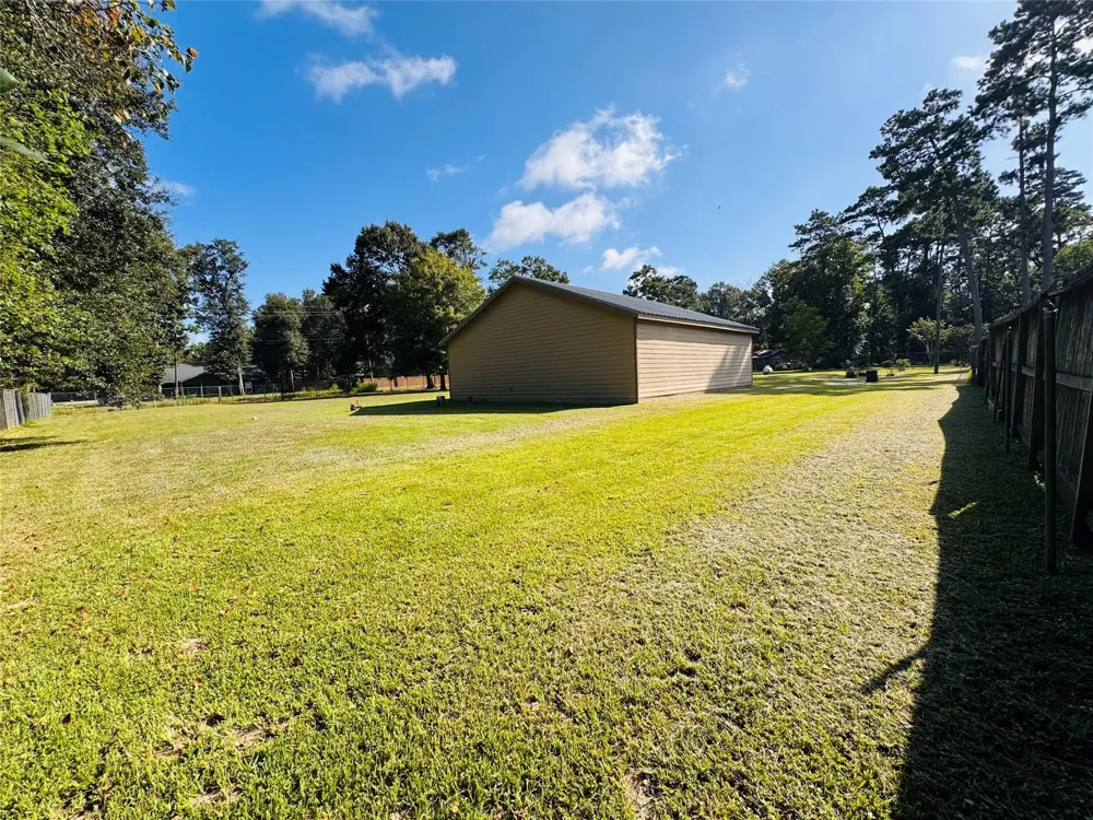 10991 Gilmore Rd Cleveland, TX 77328