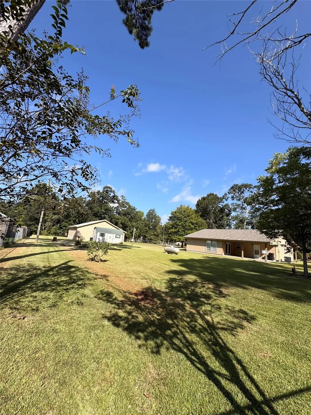10991 Gilmore Rd Cleveland, TX 77328