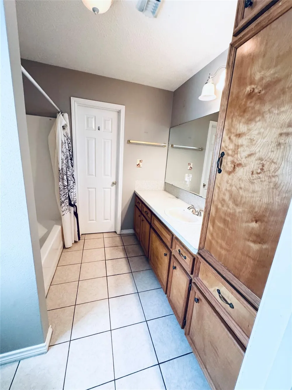 10991 Gilmore Rd Cleveland, TX 77328