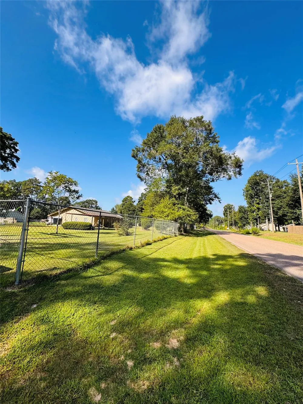 10991 Gilmore Rd Cleveland, TX 77328