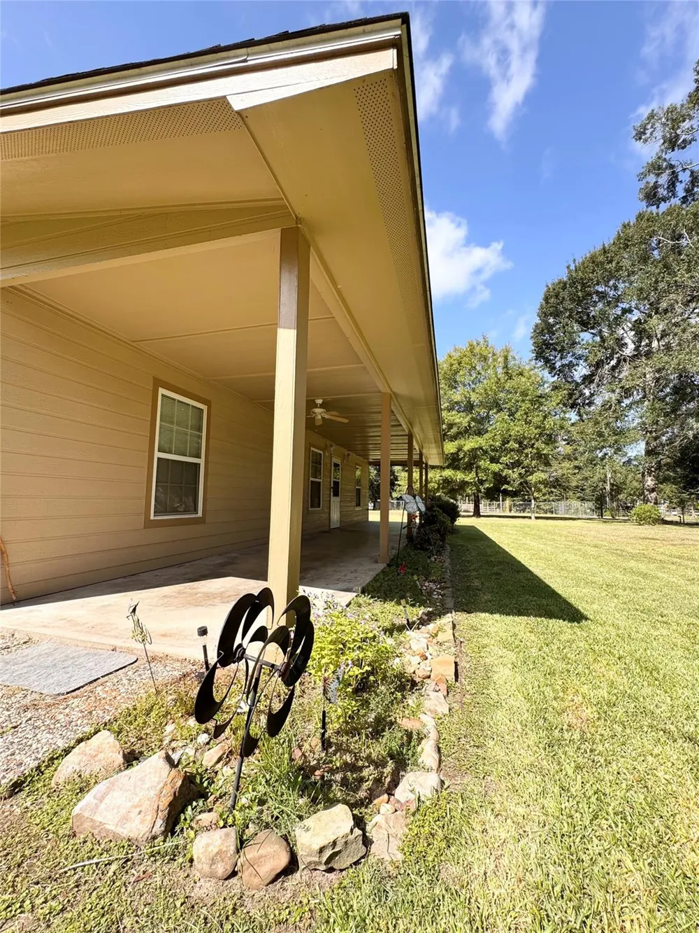 10991 Gilmore Rd Cleveland, TX 77328