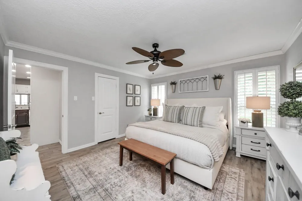 2102 Fountain Drive Sugar Land, TX 77478