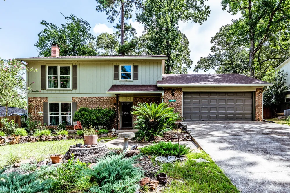 1850 Rollingwood Drive Huntsville, TX 77340