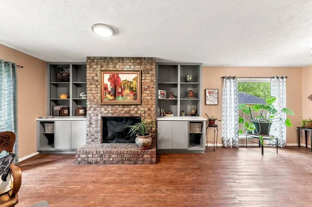 1850 Rollingwood Drive Huntsville, TX 77340