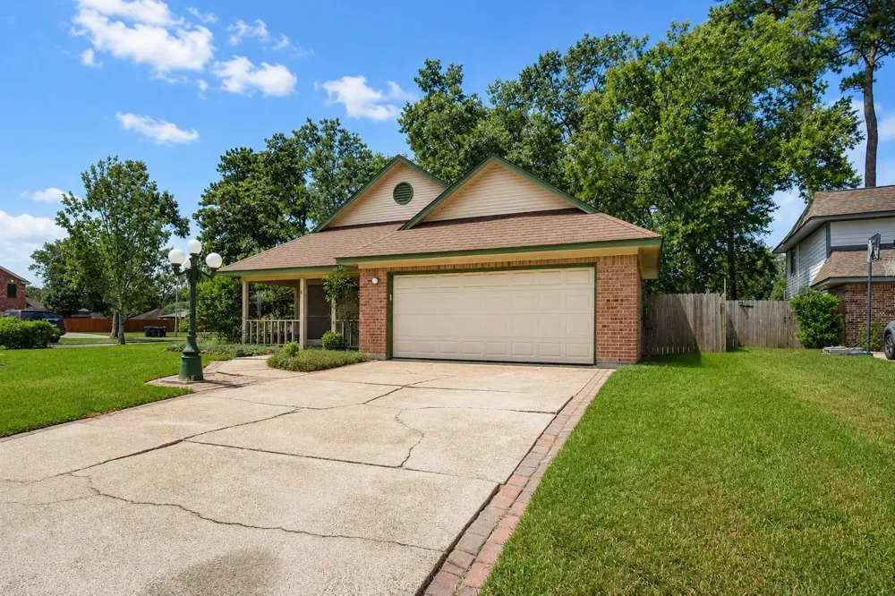 15903 Cape Hope Street Crosby, TX 77532