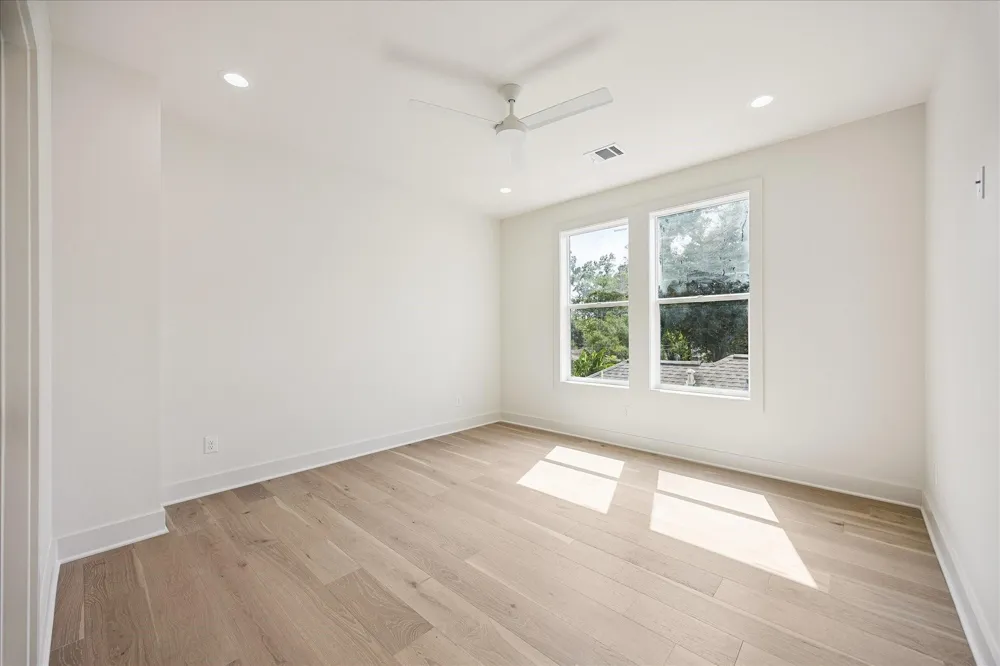 5213 Lido Lane Houston, TX 77092