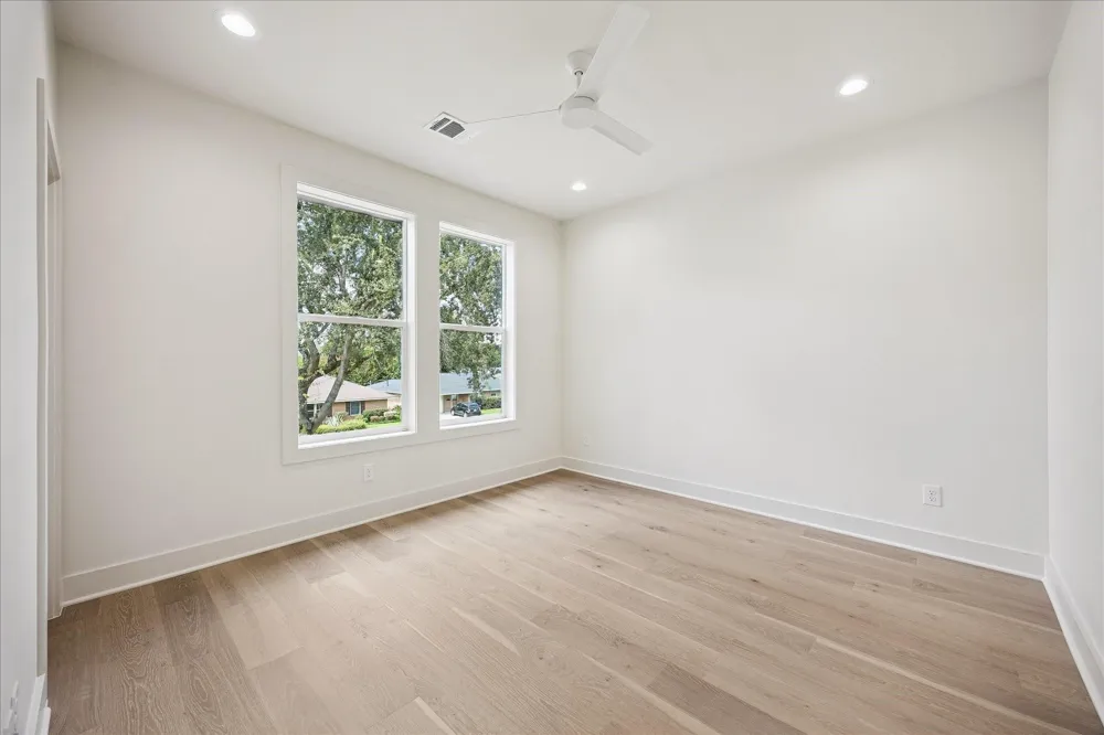 5213 Lido Lane Houston, TX 77092