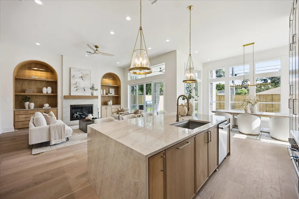 5213 Lido Lane Houston, TX 77092