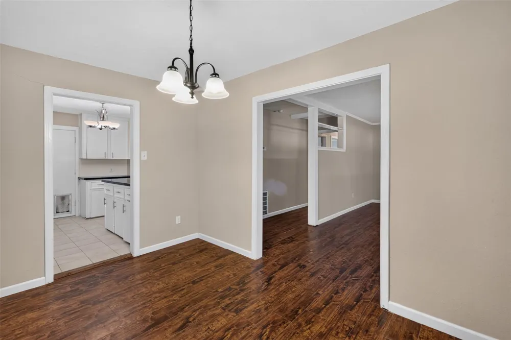 5418 Grand Lake Street Houston, TX 77081