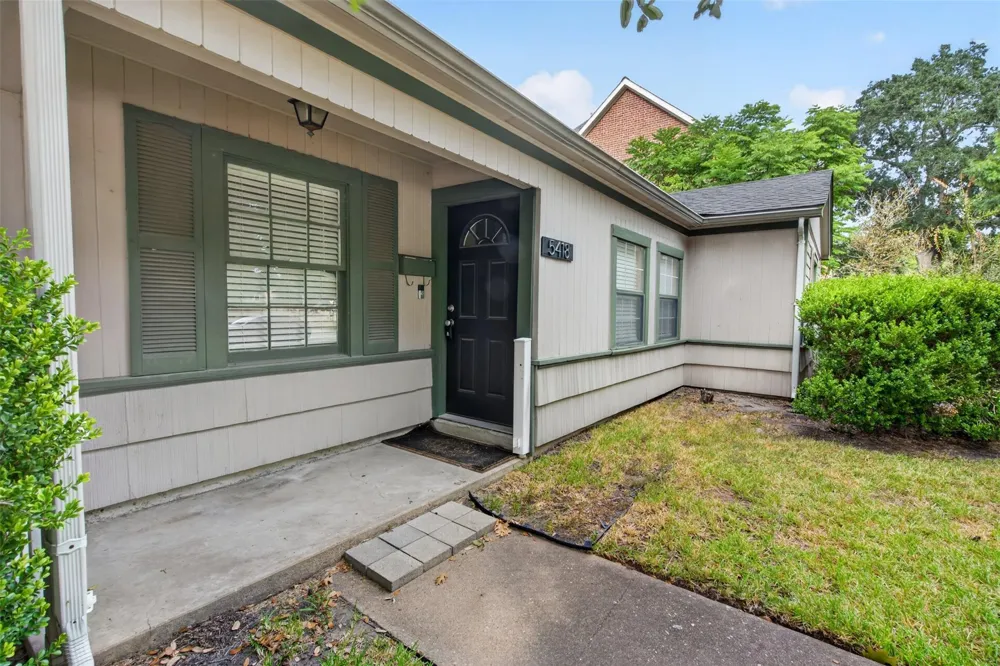 5418 Grand Lake Street Houston, TX 77081