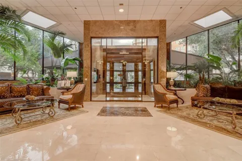 3525 Sage Road #513