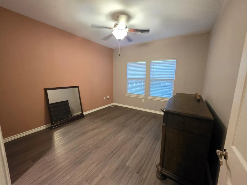 737 County Road 3406 Cleveland, TX 77327