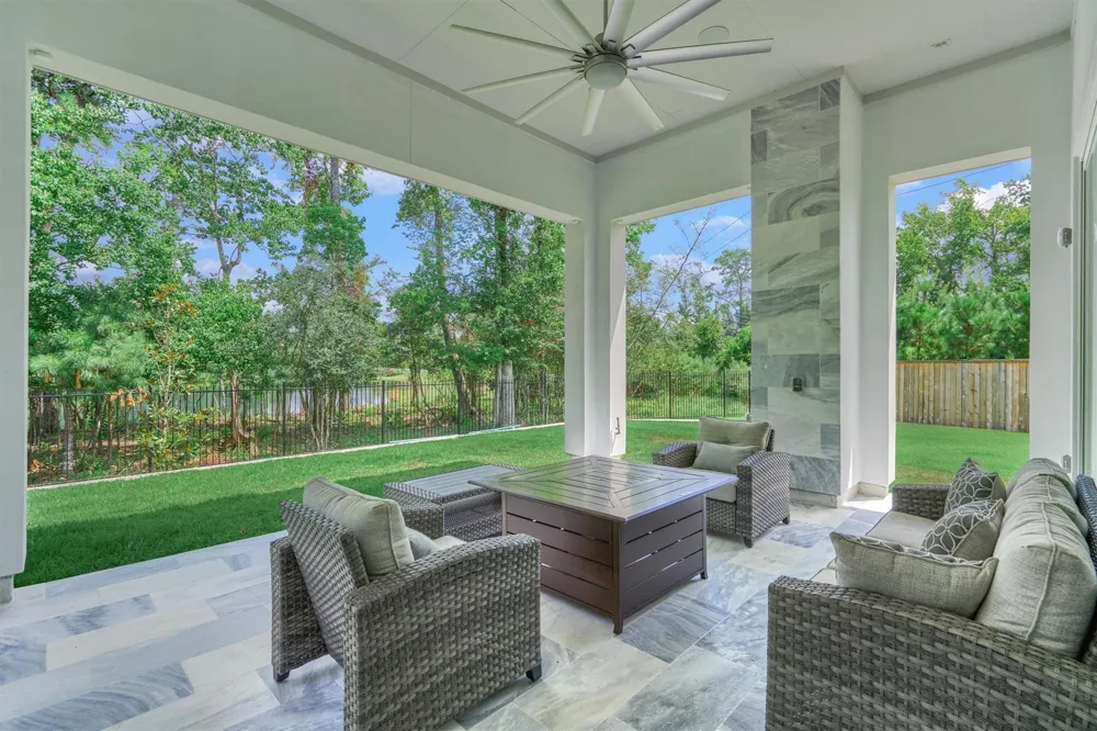 35 Papado Trails Circle Tomball, TX 77375