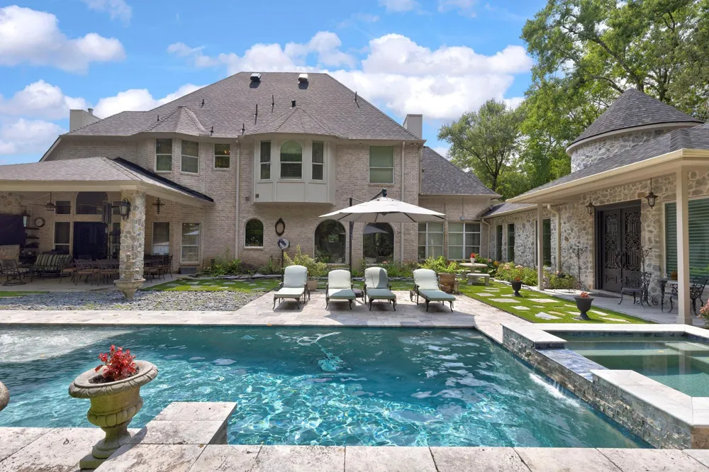 19634 Riverwalk Drive Porter, TX 77365
