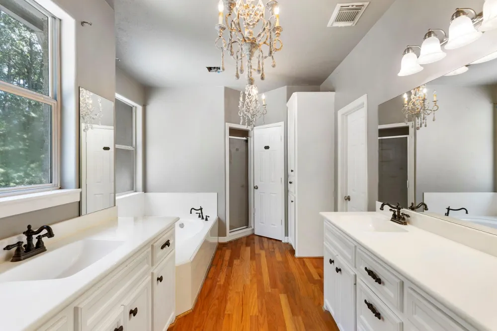 19634 Riverwalk Drive Porter, TX 77365