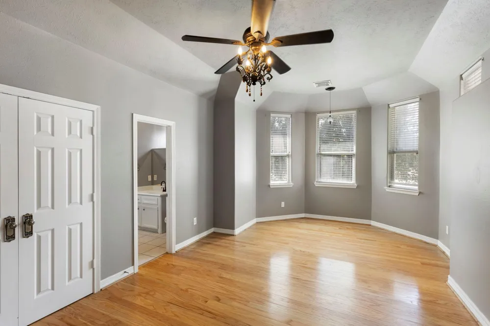 19634 Riverwalk Drive Porter, TX 77365