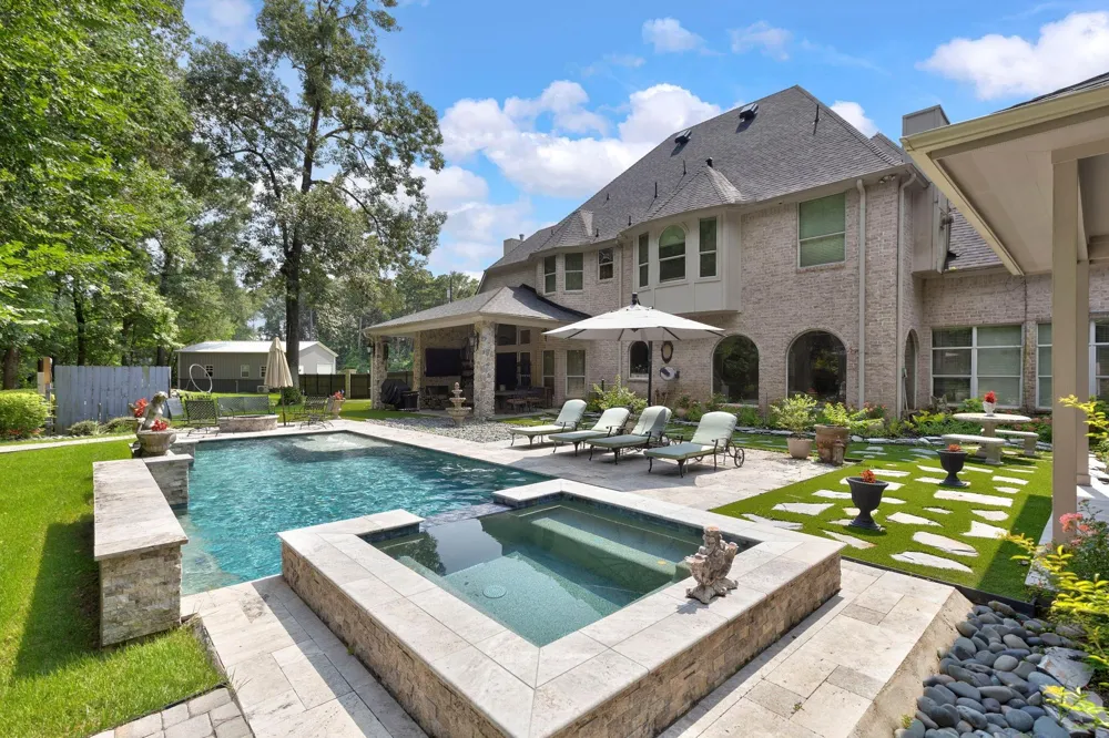 19634 Riverwalk Drive Porter, TX 77365