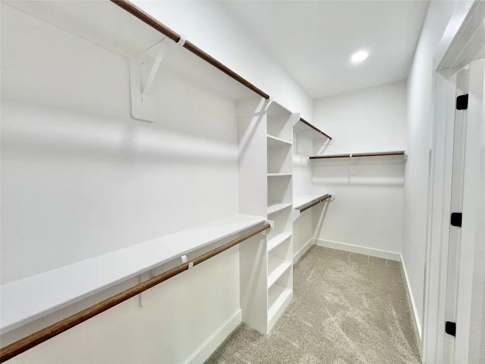 11905 23rd St Santa Fe, TX 77510