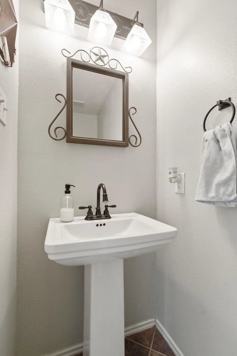 2906 Landing Edge Lane Lane League City, TX 77539