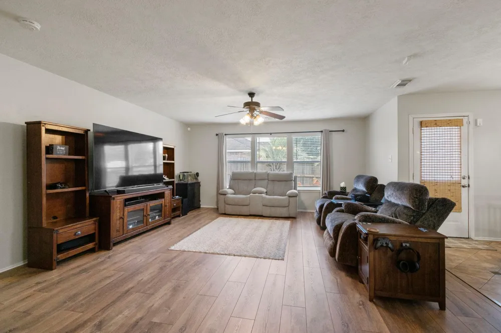 2906 Landing Edge Lane Lane League City, TX 77539